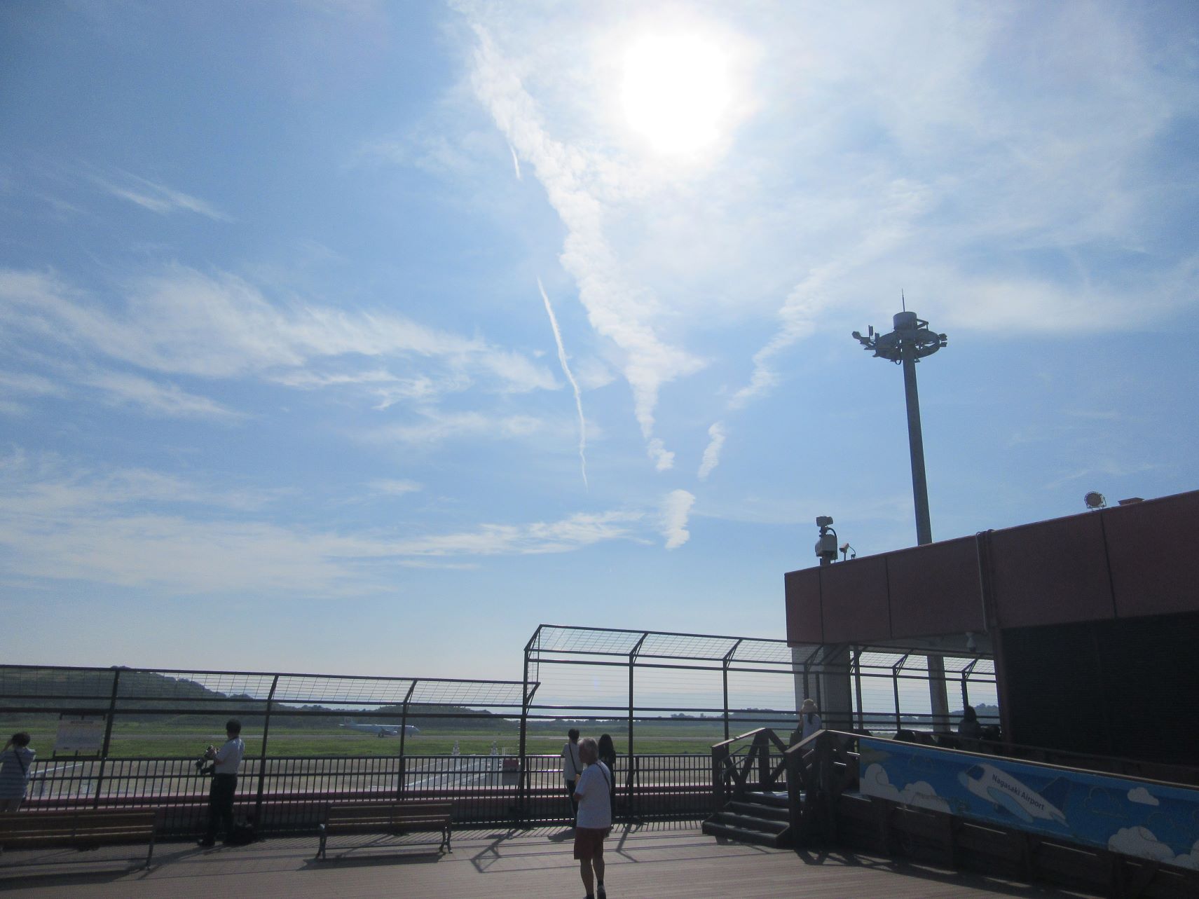 長崎空港展望デッキからの、きれいな空。