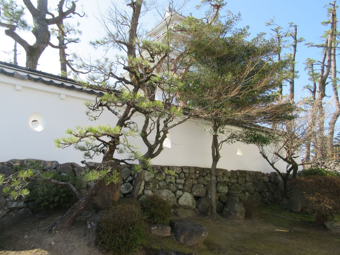 長崎県島原市にある島原城で撮影した、和を感じる一枚。