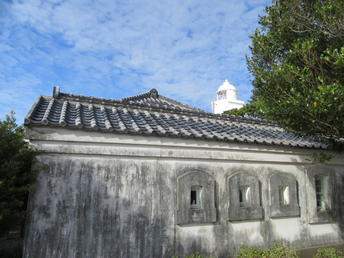 長崎市の伊王島で撮影した、長崎市伊王島灯台記念館。