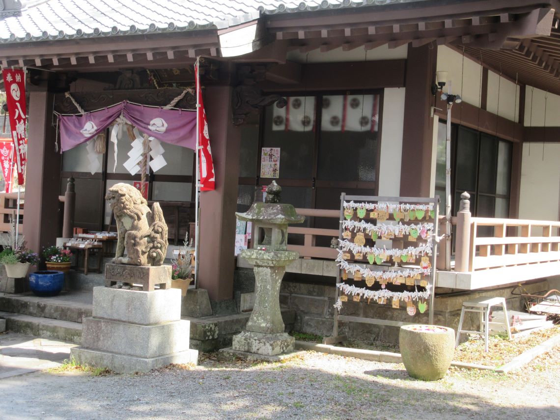 長崎市の中川八幡神社の風景。
