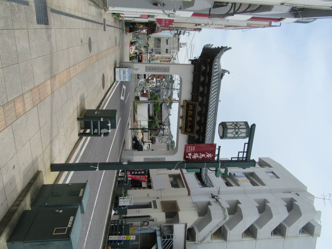 長崎市の唐人屋敷通り周辺で撮影した、唐人屋敷跡の門。