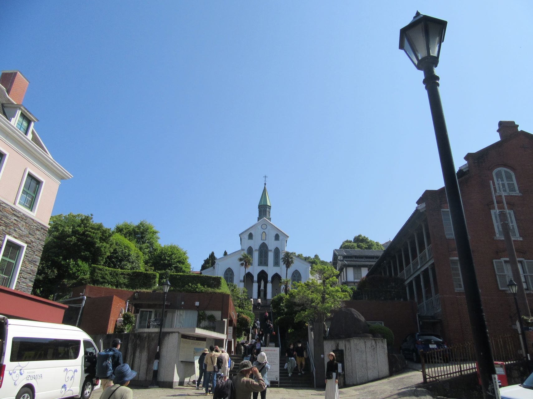 長崎県長崎市・世界遺産で国宝の大浦天主堂。
